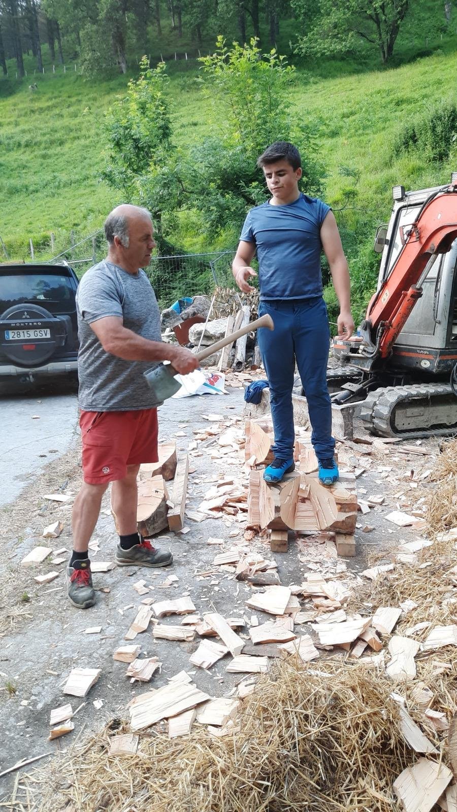 Entrenamiento de aizkolaritza — Unai Osinalde Herri Kirolak